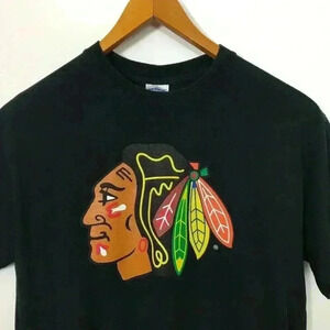 NHL Chicago Black Hawks Men Medium Black T-Shirt